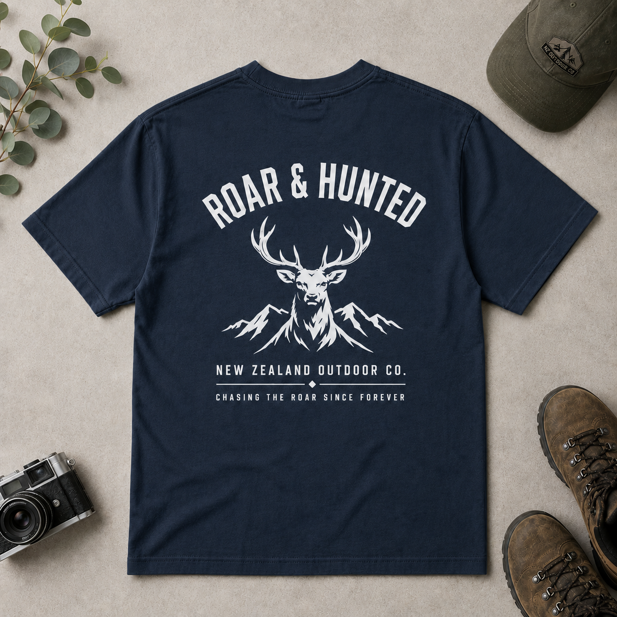 Roar & Hunted - Men's Tee